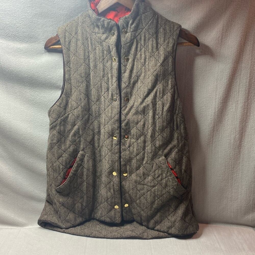 Elizabeth McKay quilted  snap front vest size extra small